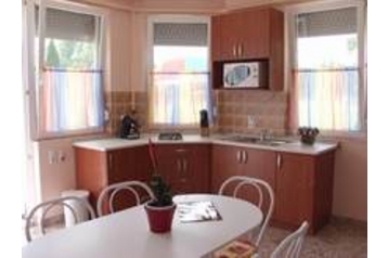 Pension de famille Balatonszemes 4